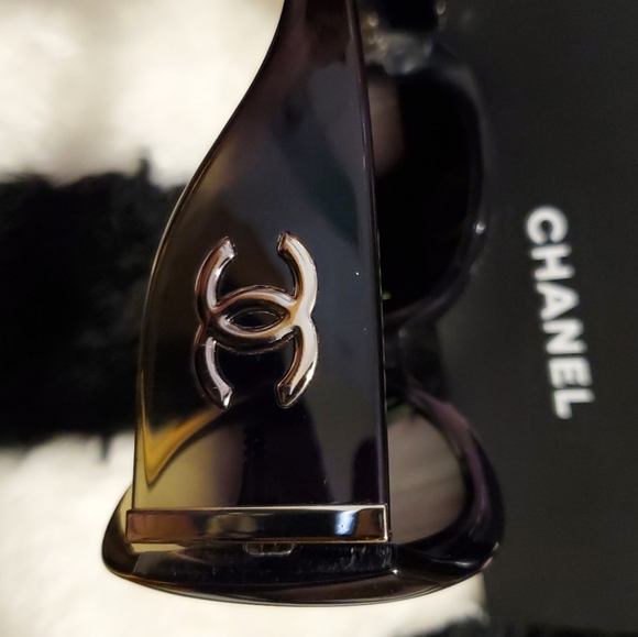 Chanel Sunglasses (( GORGEOUS)).. main image 6